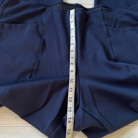 Old Navy Extra High-Waisted Stevie Straight Pull-on Pants - Picture 12 of 13